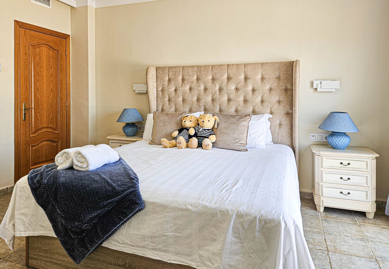 Villa en Mijas Costa - Casa Lorraine, villa de 4 dormitorios, piscina privada