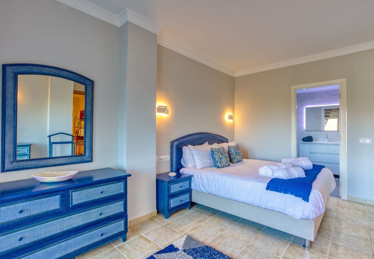 Villa en Mijas Costa - Casa Lorraine, villa de 4 dormitorios, piscina privada