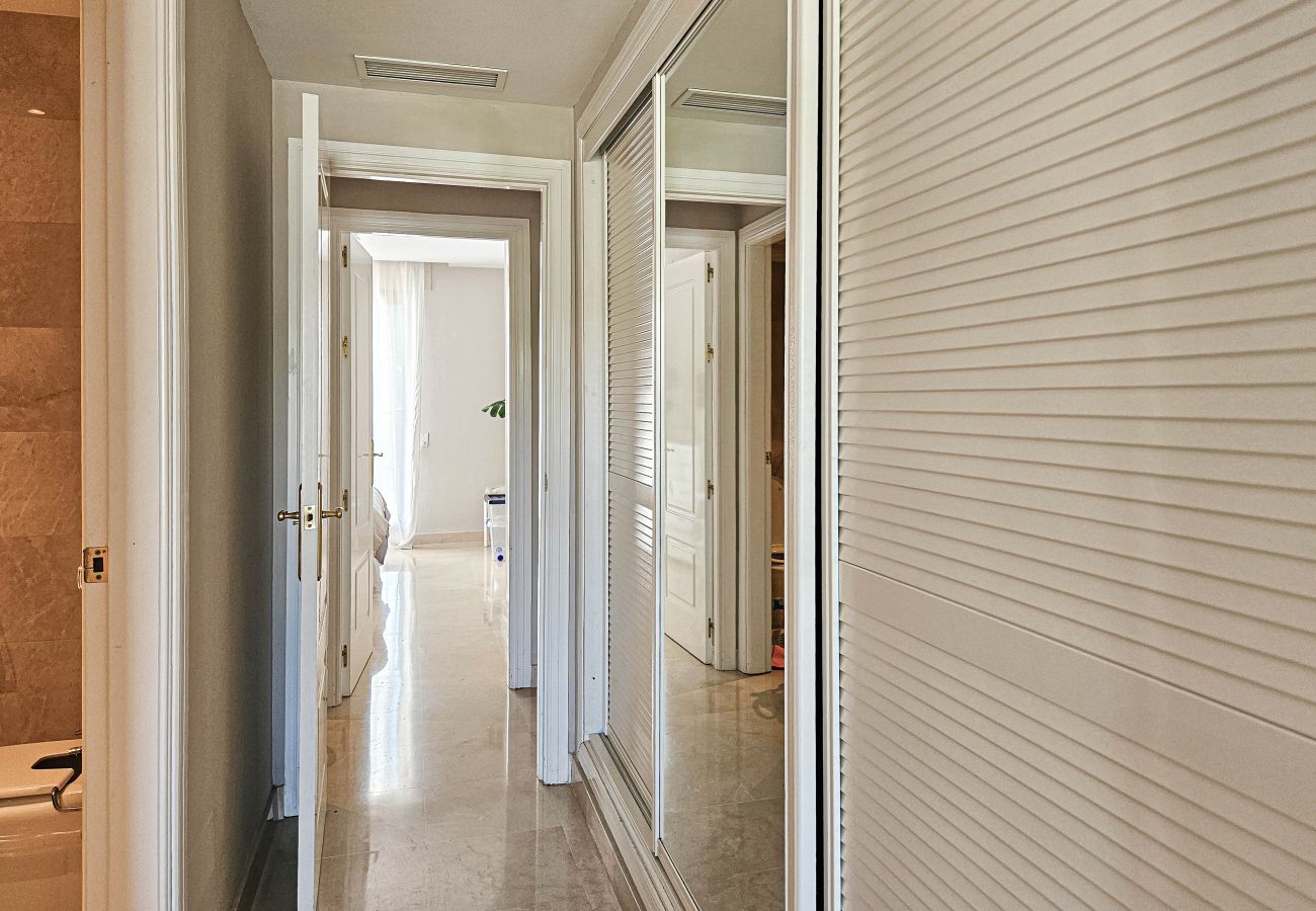 Apartamento en Benahavís - Apartamento de dos dormitorios en Benahavis