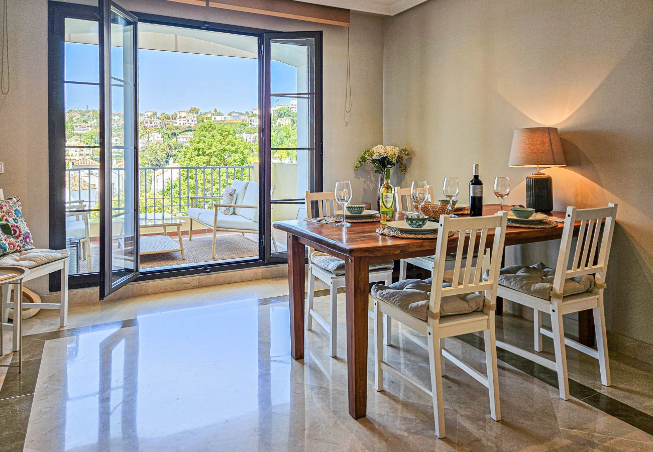 Apartamento en Benahavís - Apartamento de dos dormitorios en Benahavis