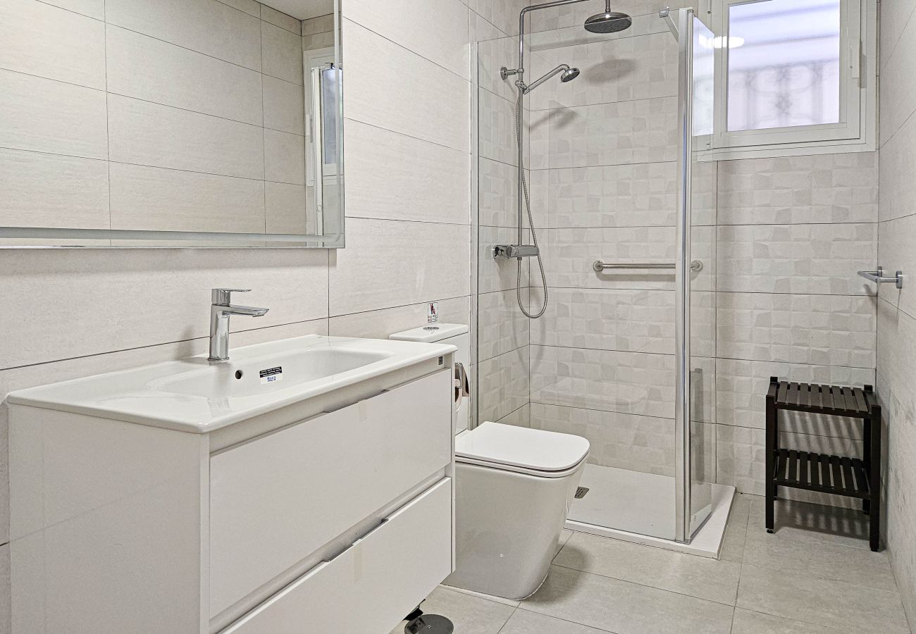 Villa en Mijas Costa - Villa con piscina privada, ubicación privilegiada en Riviera del Sol