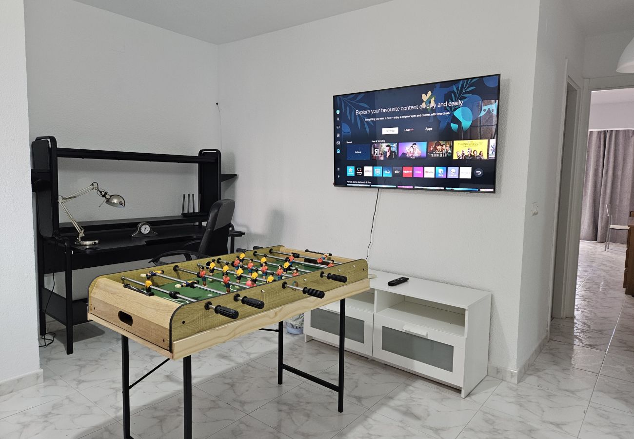 Villa en Mijas Costa - Villa con piscina privada, ubicación privilegiada en Riviera del Sol