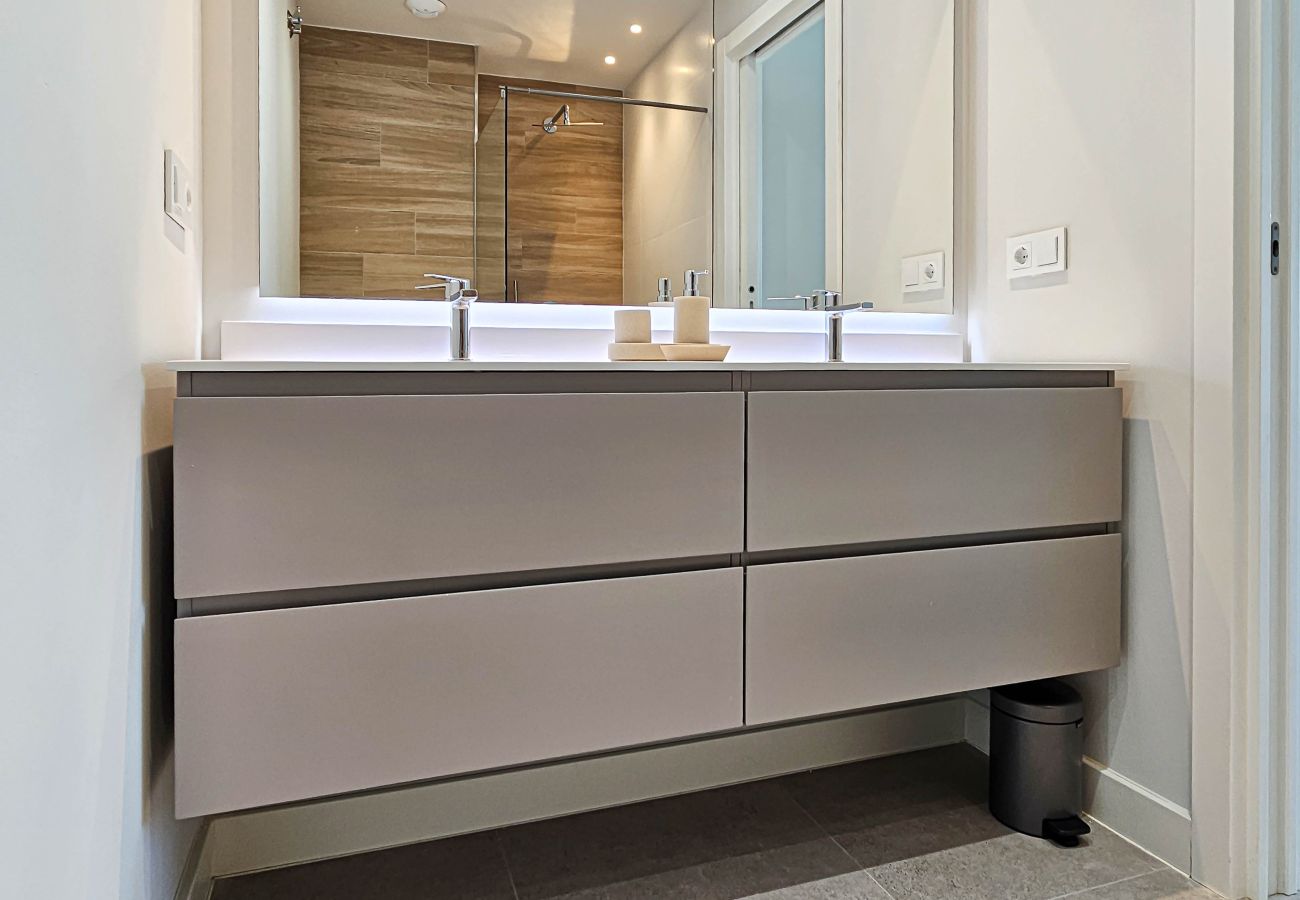 Apartamento en Estepona - Ático en Estepona, a 2 km del campo de golf Azata.