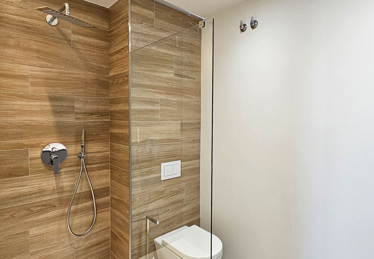 Apartamento en Estepona - Ático en Estepona, a 2 km del campo de golf Azata.