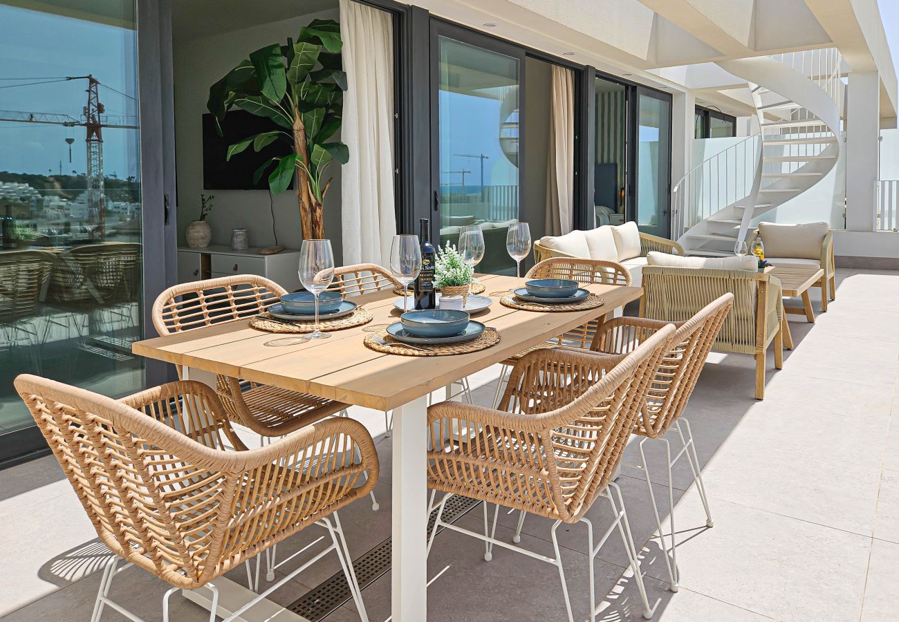 Apartamento en Estepona - Ático en Estepona, a 2 km del campo de golf Azata.