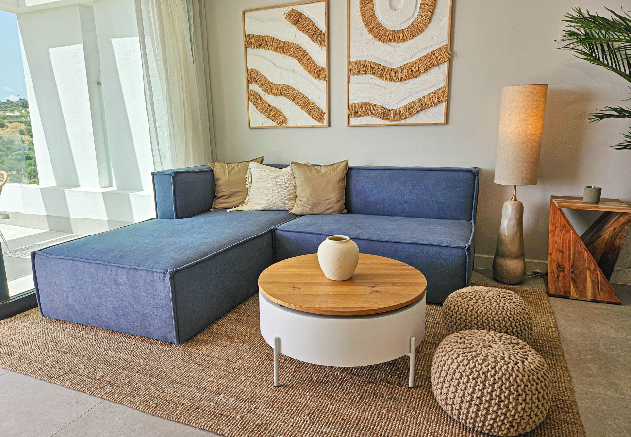 Apartamento en Estepona - Ático en Estepona, a 2 km del campo de golf Azata.