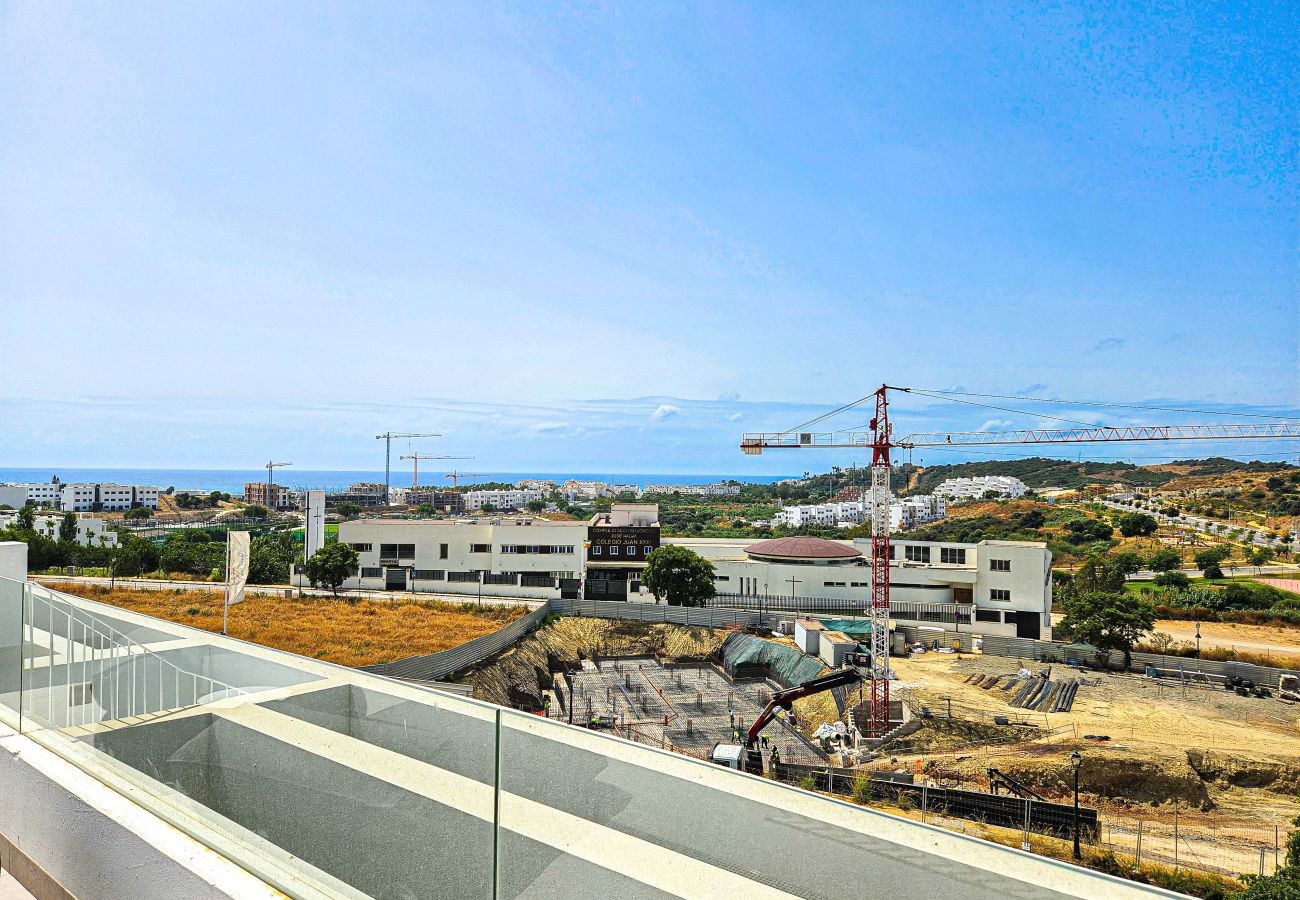Apartamento en Estepona - Ático en Estepona, a 2 km del campo de golf Azata.