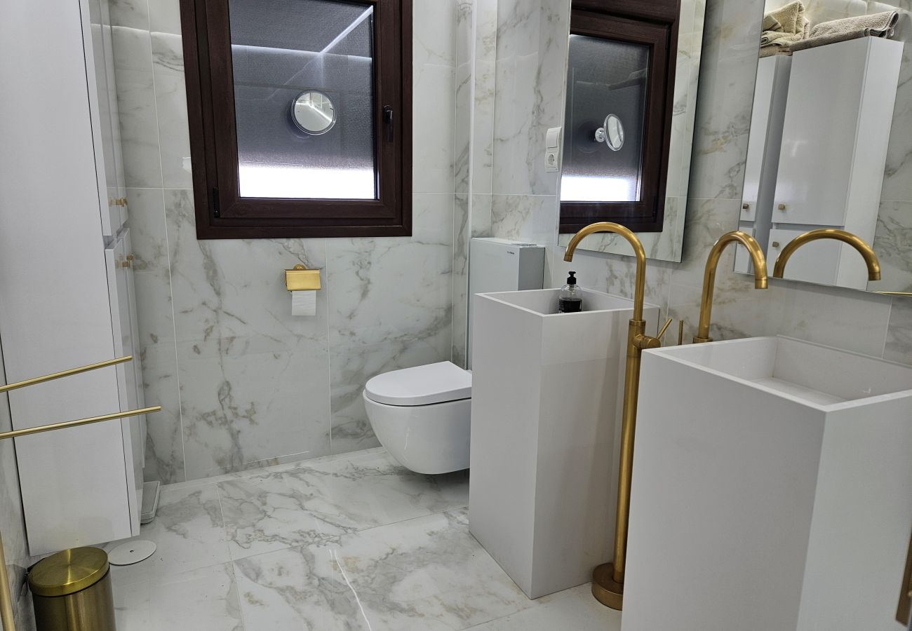 Casa adosada en La Cala de Mijas - Casa adosada de 3 dormitorios Urb Araijanal La Cala