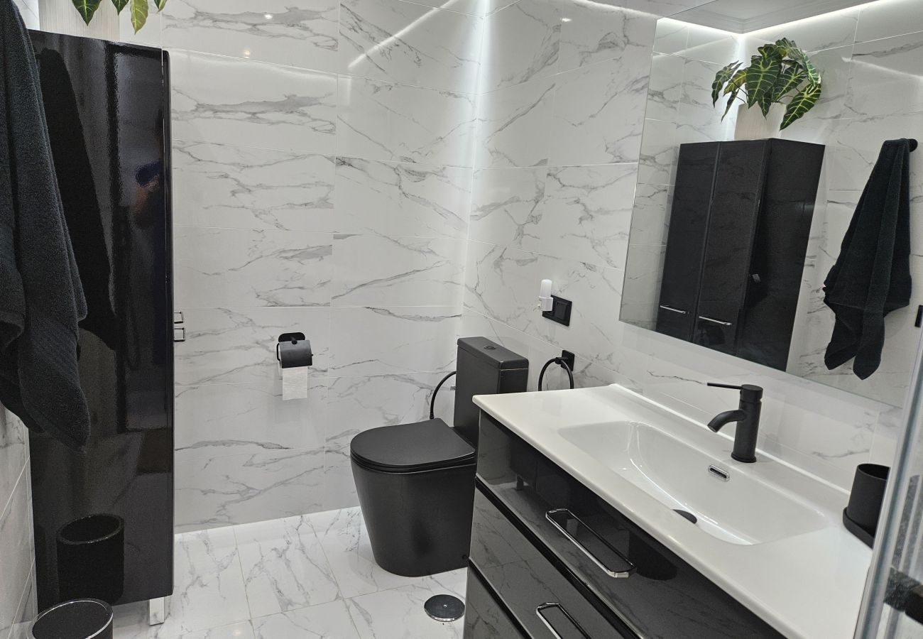 Casa adosada en La Cala de Mijas - Casa adosada de 3 dormitorios Urb Araijanal La Cala