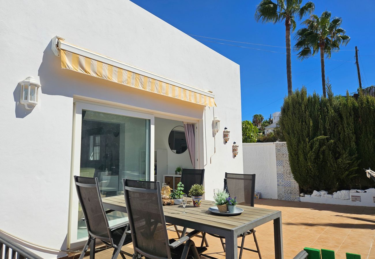 Villa en El Faro - Villa con piscina privada, El Faro