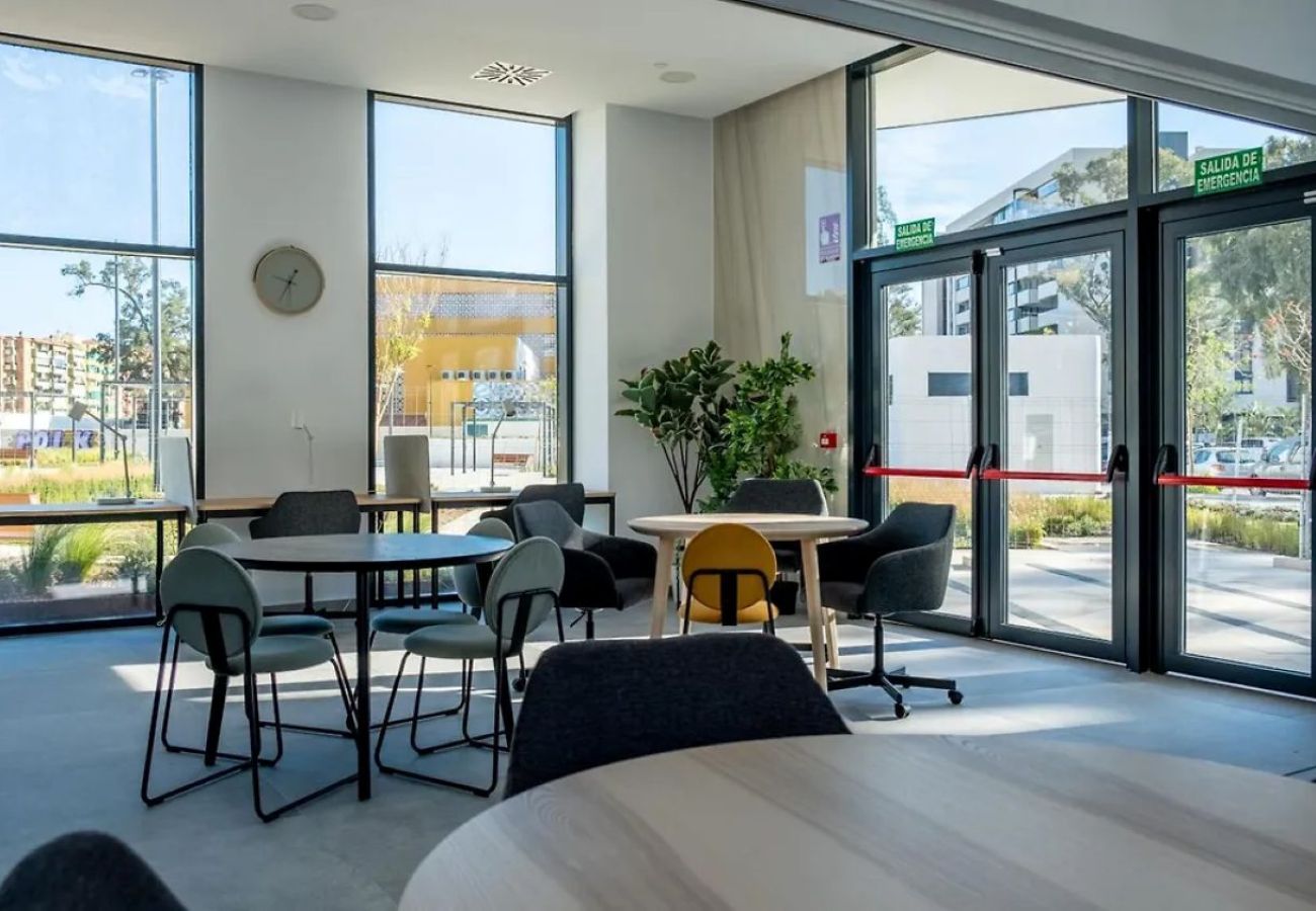 Apartamento en Málaga - Apartamento Urban Sky Torre Norte, centro de Málaga