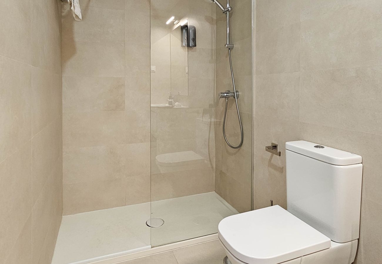 Apartamento en Málaga - Apartamento Urban Sky Torre Norte, centro de Málaga