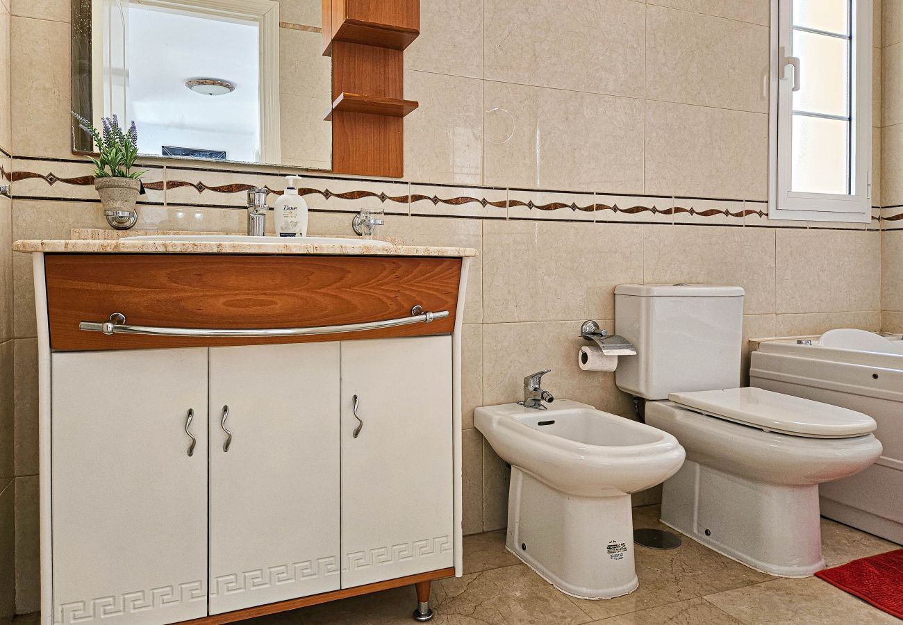 Villa en Fuengirola - Villa Eva con piscina privada en Torreblanca