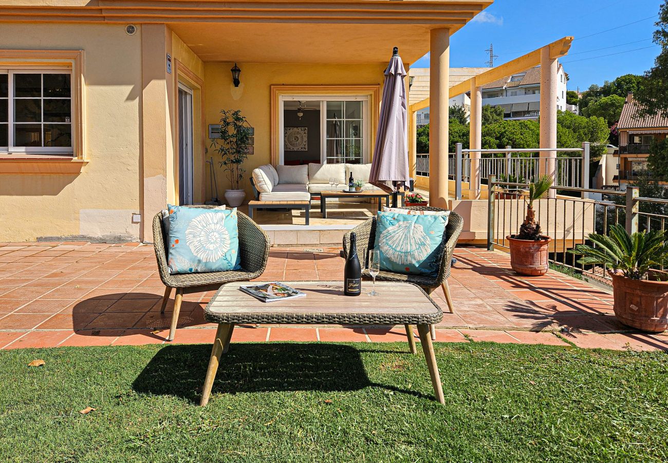 Villa en Fuengirola - Villa Eva con piscina privada en Torreblanca