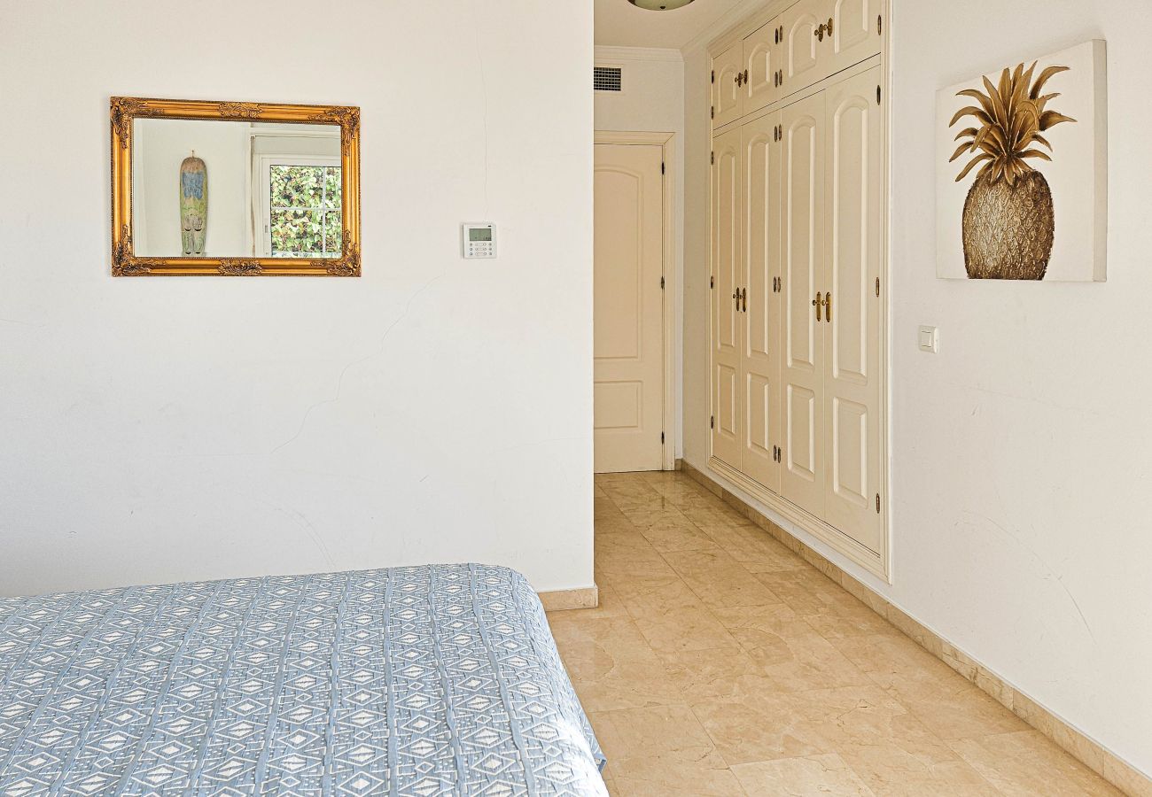 Villa en Fuengirola - Villa Eva con piscina privada en Torreblanca