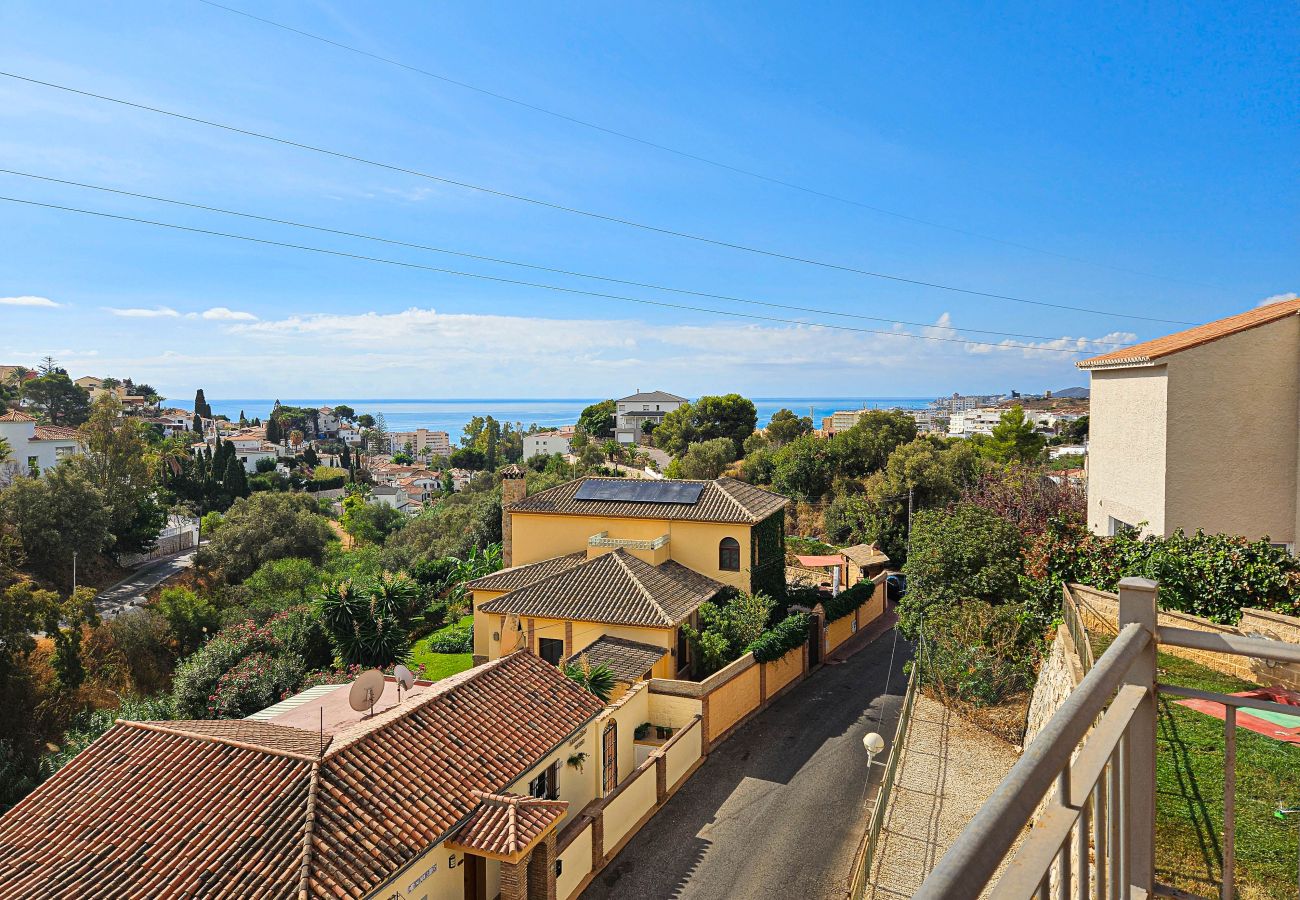 Villa en Fuengirola - Villa Eva con piscina privada en Torreblanca