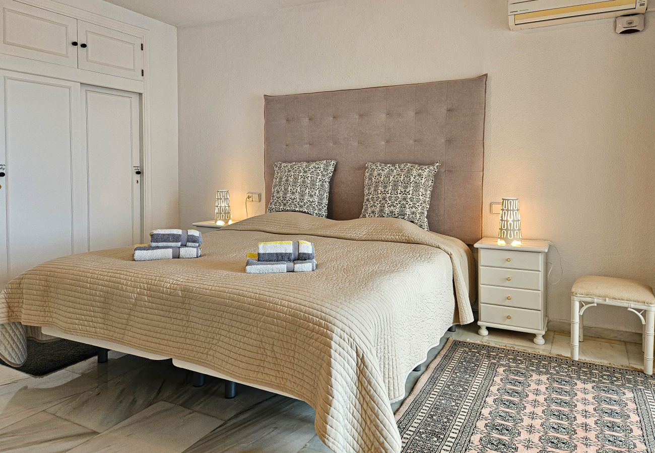 Apartamento en Mijas Costa - Apartamento de dos dormitorios, Mirador de Calahonda