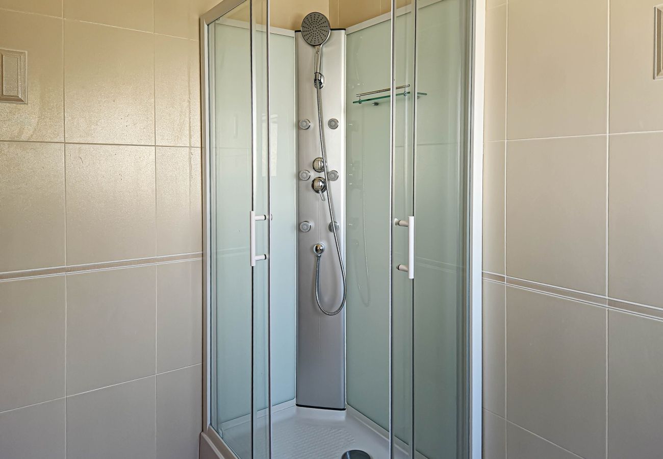 Villa en Mijas Costa - Villa con piscina privada y jacuzzi en Mijas Costa