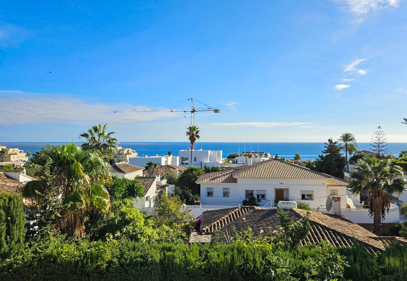 Villa en Mijas Costa - Villa con piscina privada y jacuzzi en Mijas Costa