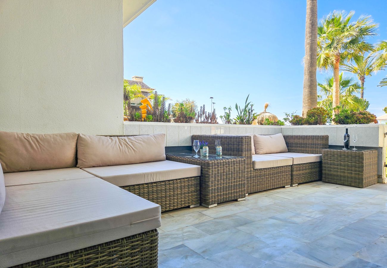 Apartamento en Mijas Costa - Apartamento con piscina en Torrenueva cerca de la playa