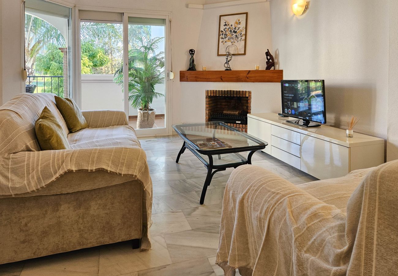 Apartamento en Mijas Costa - Apartamento de dos dormitorios en primera línea de golf, Mijas Golf