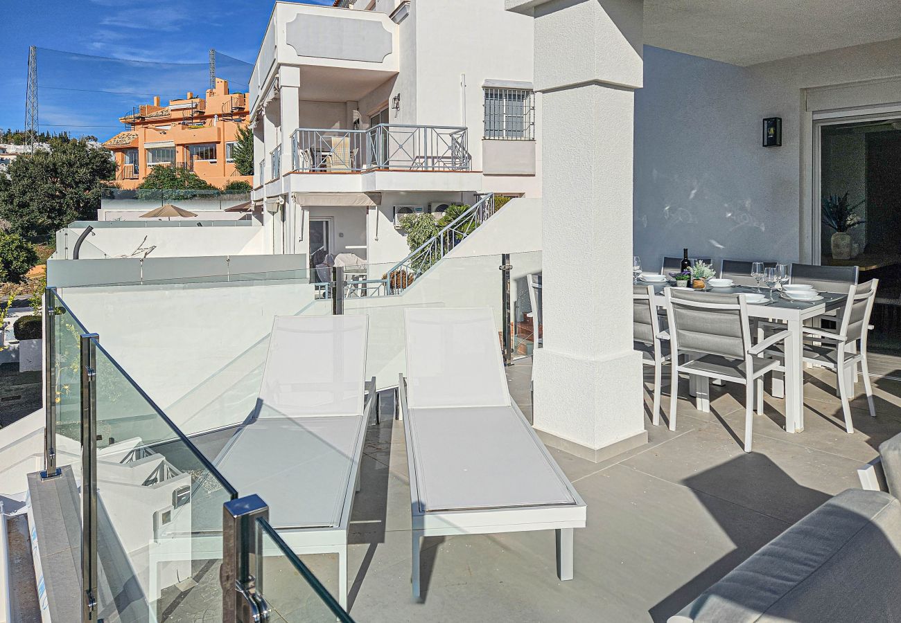 Villa en Marbella - Casa de cuatro dormitorios con piscina privada.