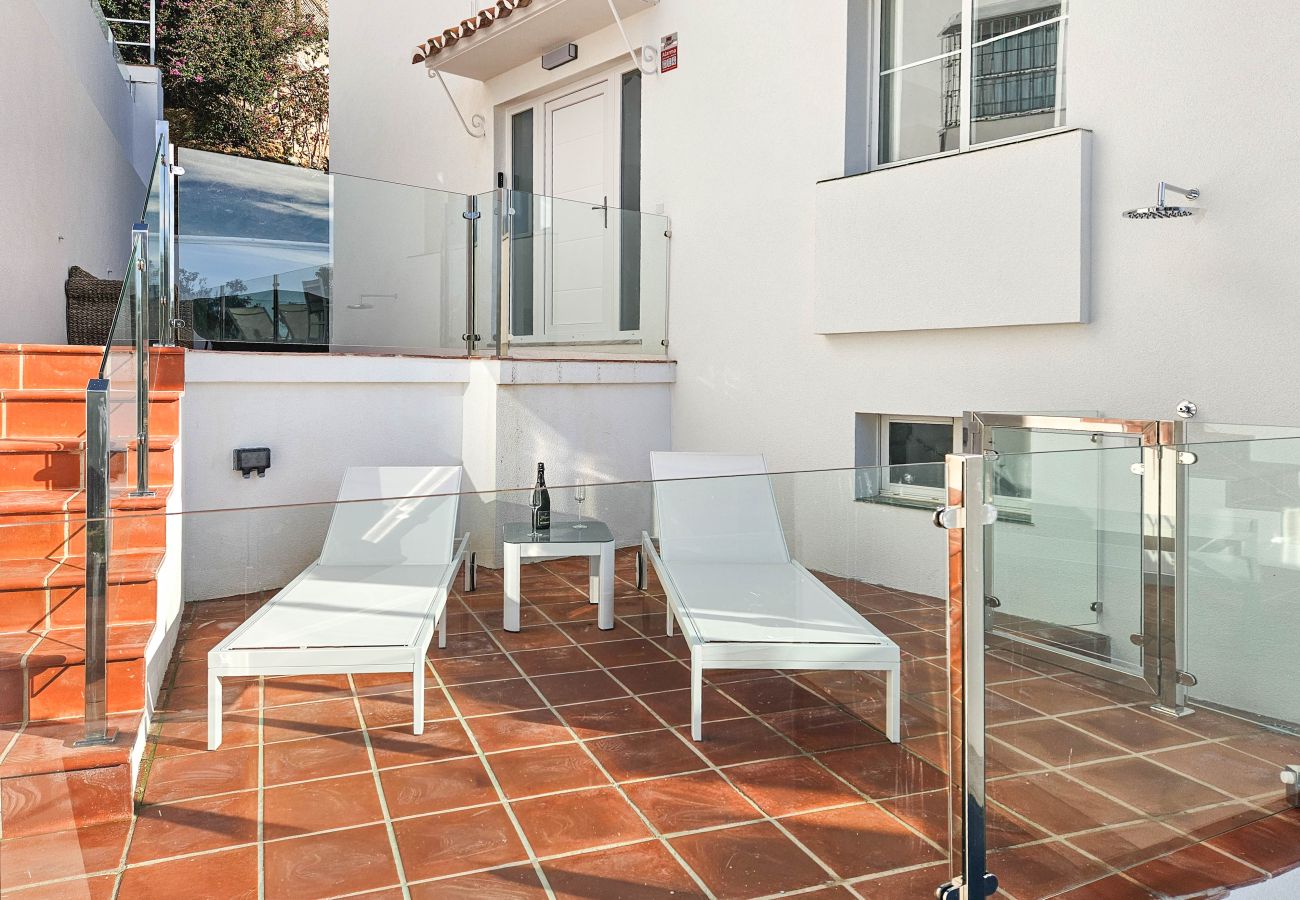 Villa en Marbella - Casa de cuatro dormitorios con piscina privada.