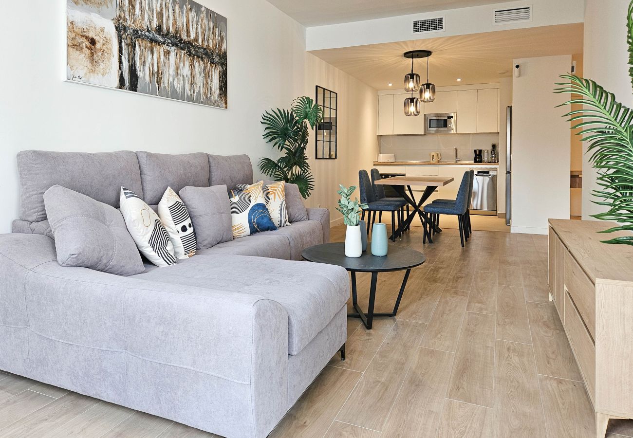 Apartamento en Málaga - Apartamento en el centro de Málaga con piscina en la azotea