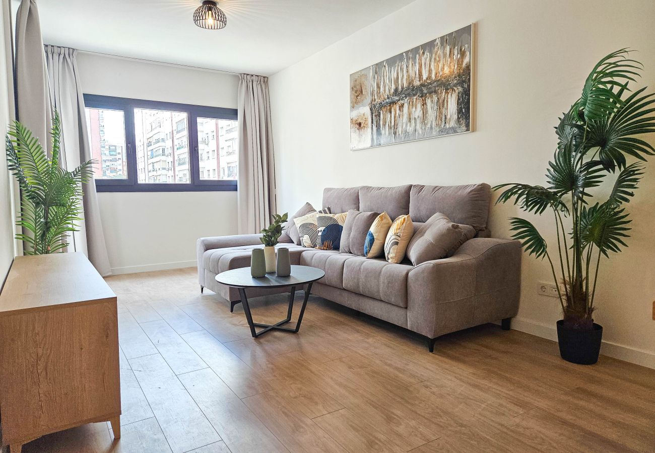 Apartamento en Málaga - Apartamento en el centro de Málaga con piscina en la azotea