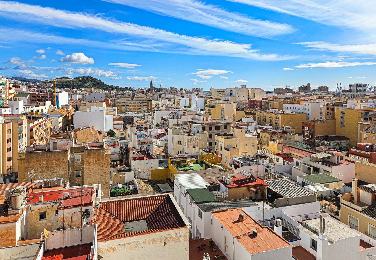 Apartamento en Málaga - Apartamento en el centro de Málaga con piscina en la azotea