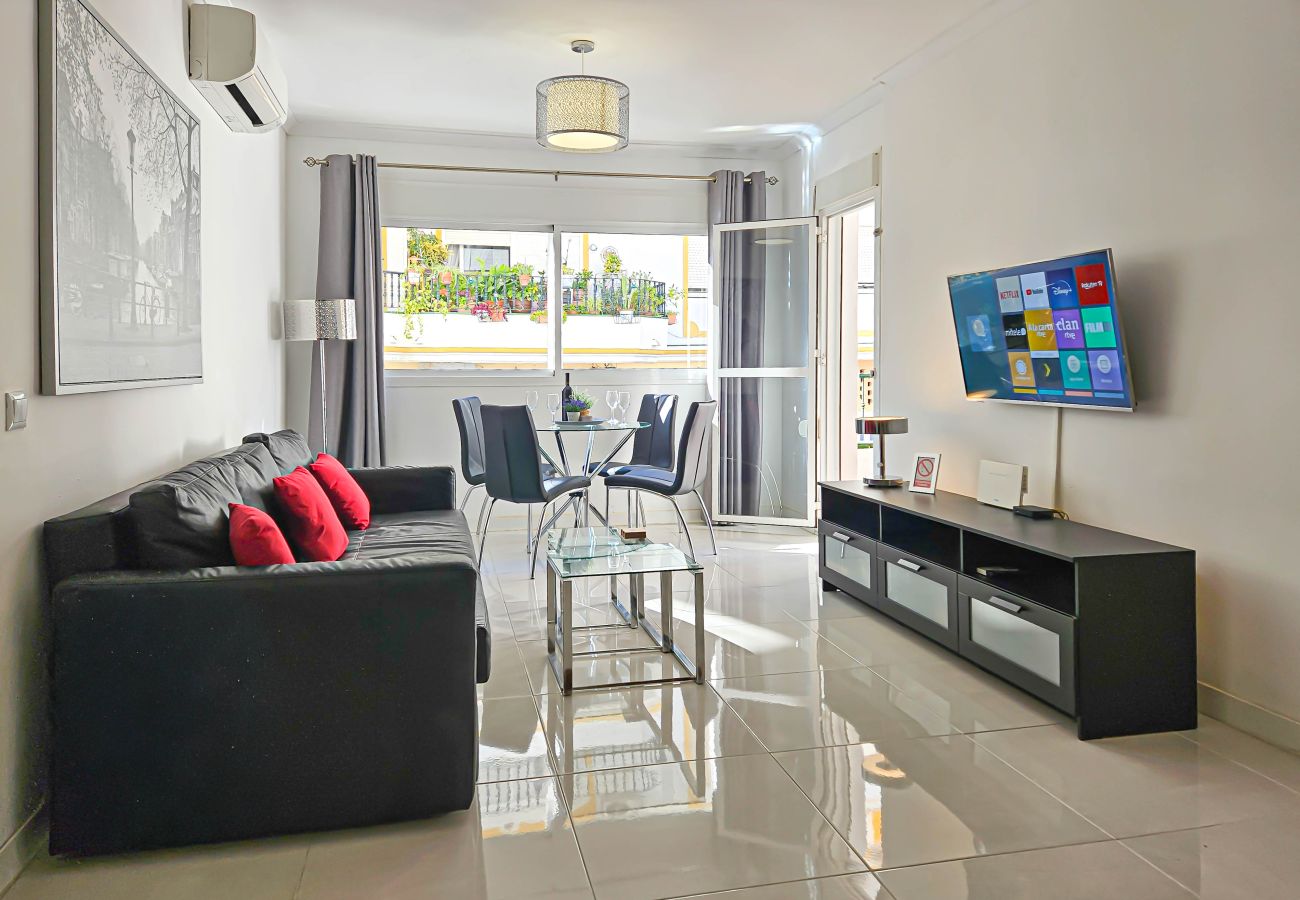 Apartamento en Mijas Costa - Apartamento en el centro de La Cala, a 200 metros de la playa.