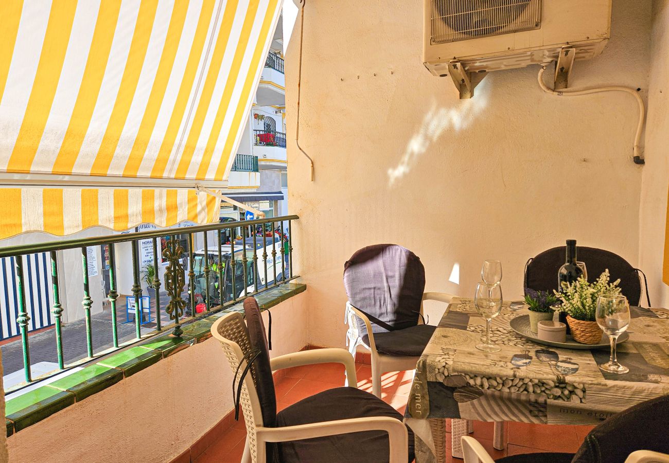 Apartamento en Mijas Costa - Apartamento en el centro de La Cala, a 200 metros de la playa.