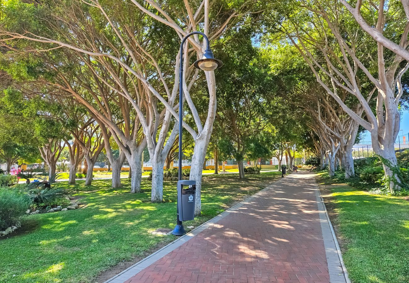 Apartamento en Mijas Costa - Apartamento en el centro de La Cala, a 200 metros de la playa.