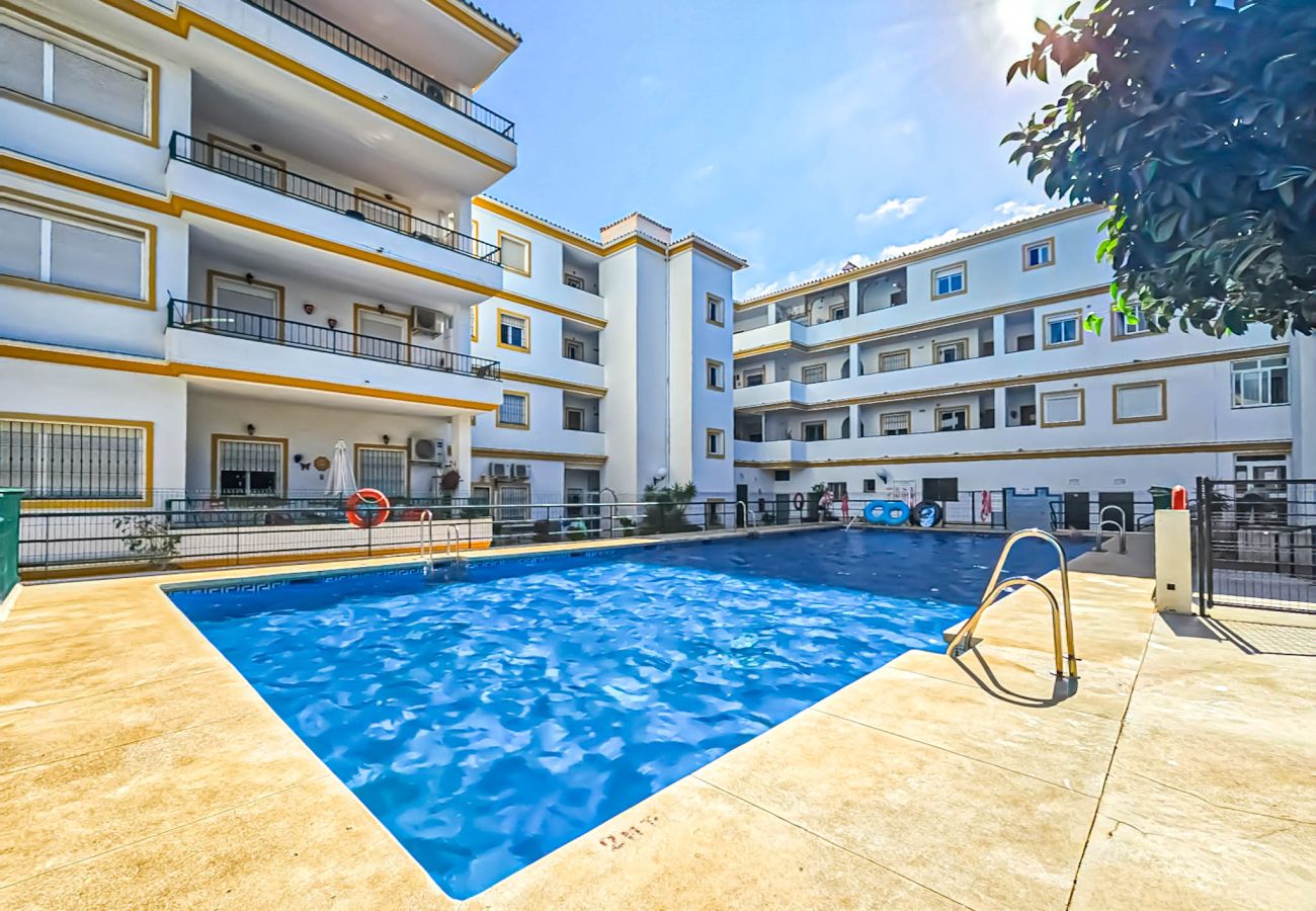 Apartamento en Mijas Costa - Apartamento en el centro de La Cala, a 200 metros de la playa.