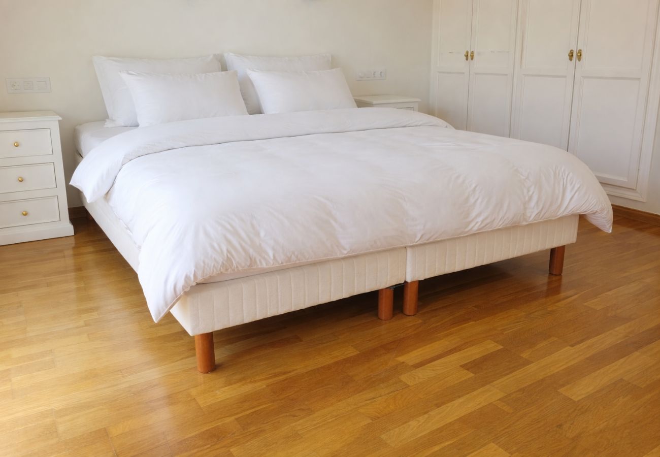 Villa en Mijas - Villa de 3 dormitorios con piscina privada en Voltecado