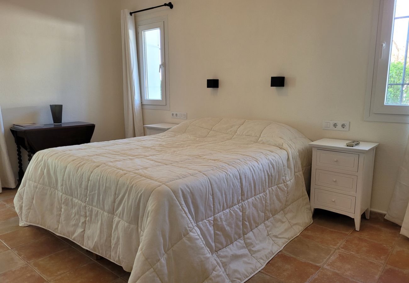 Villa en Mijas - Villa de 3 dormitorios con piscina privada en Voltecado