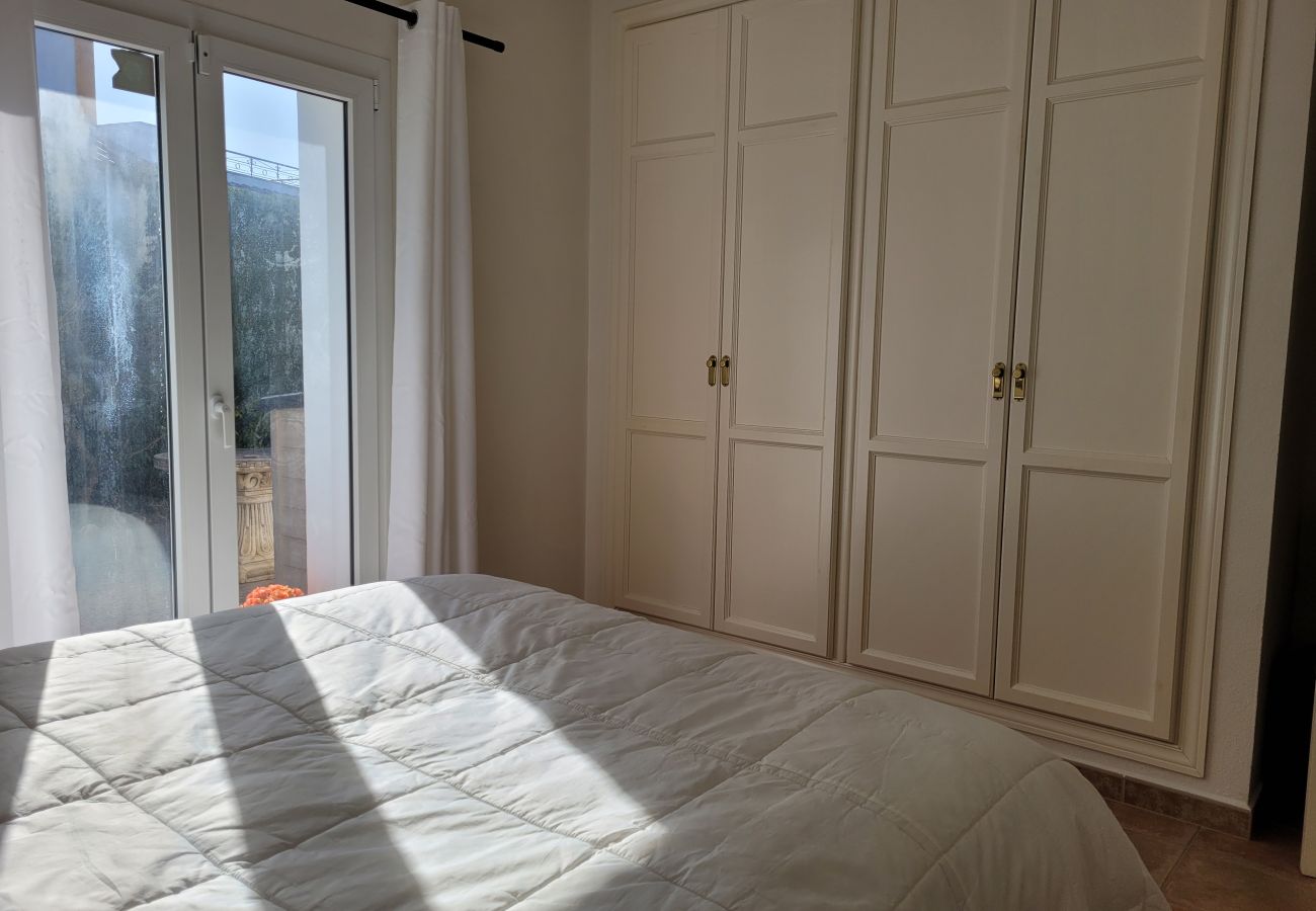 Villa en Mijas - Villa de 3 dormitorios con piscina privada en Voltecado