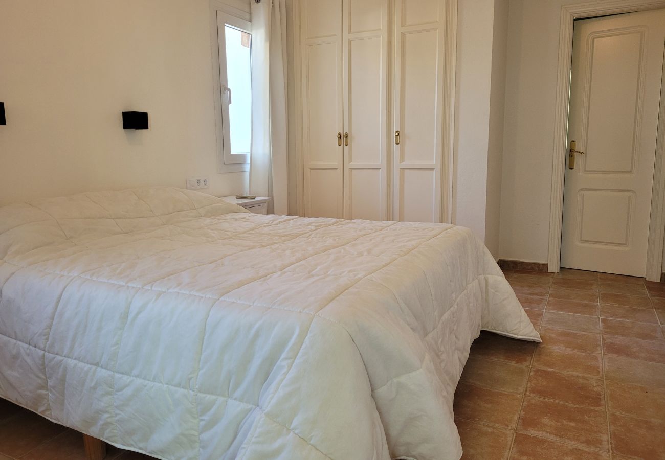 Villa en Mijas - Villa de 3 dormitorios con piscina privada en Voltecado