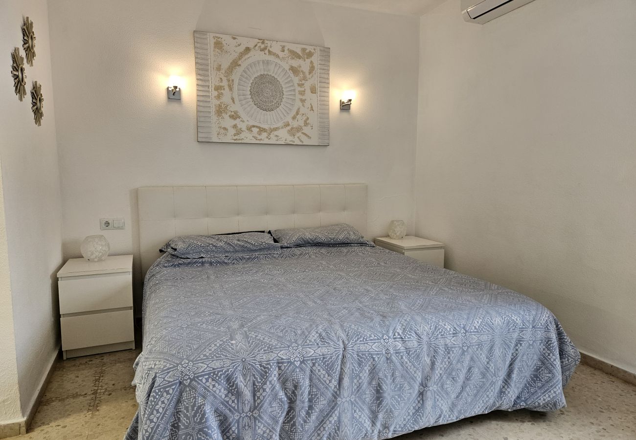 Villa en Mijas Costa - Villa de 3 dormitorios con piscina privada, Las Farolas