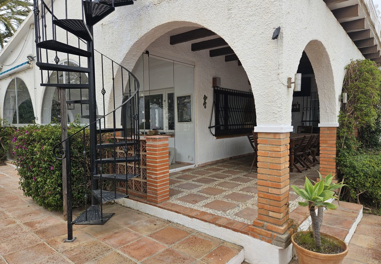 Villa en Mijas Costa - Villa de 3 dormitorios con piscina privada, Las Farolas