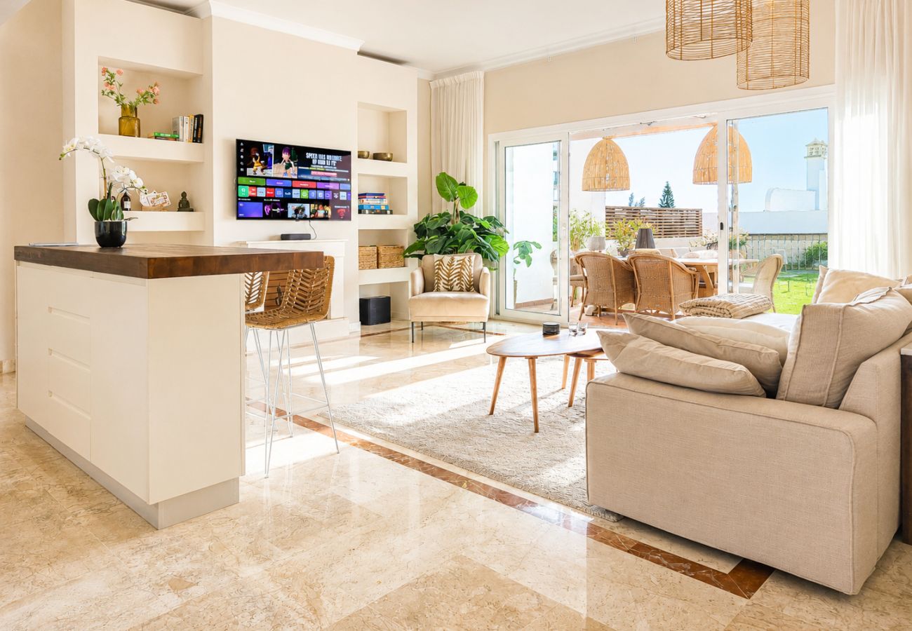 Apartamento en Benahavís - Pueblo Paraiso Apt, 6 piscinas, gym y spa