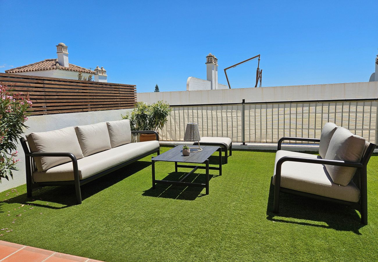 Apartamento en Benahavís - Pueblo Paraiso Apt, 6 piscinas, gym y spa
