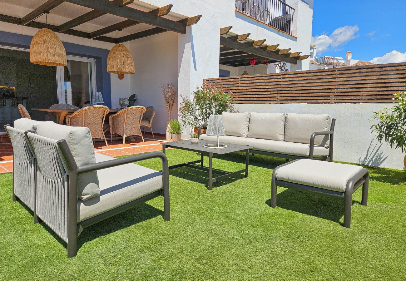 Apartamento en Benahavís - Pueblo Paraiso Apt, 6 piscinas, gym y spa