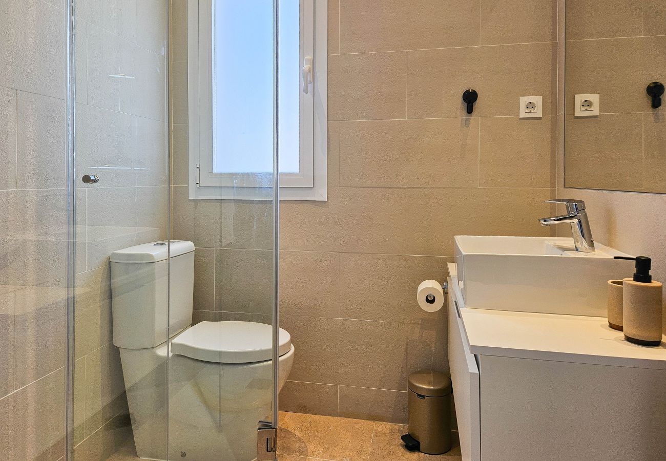 Apartamento en Benahavís - Pueblo Paraiso Apt, 6 piscinas, gym y spa