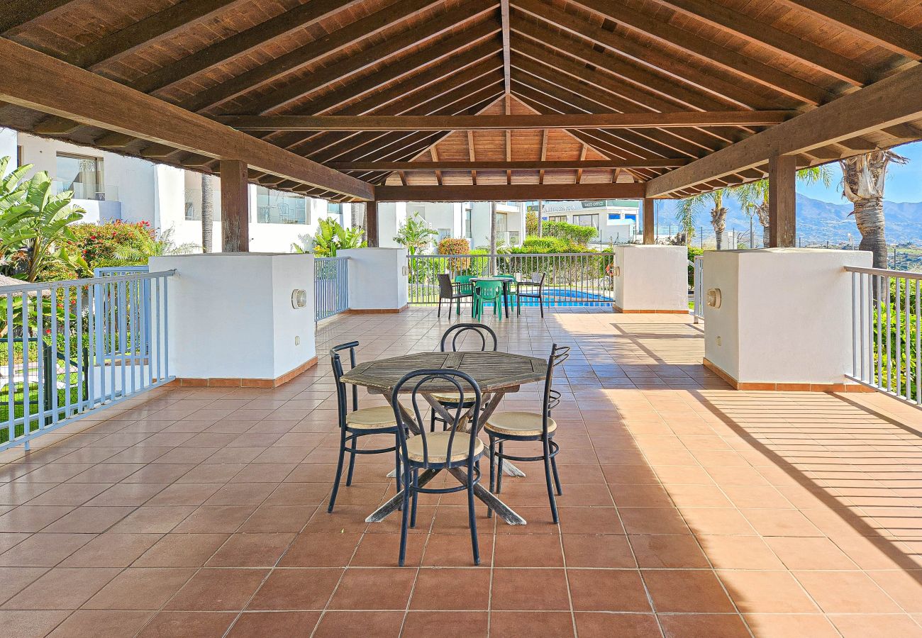 Apartamento en Mijas Costa - Apartamento La Cala, 3 piscinas, gym, sauna.