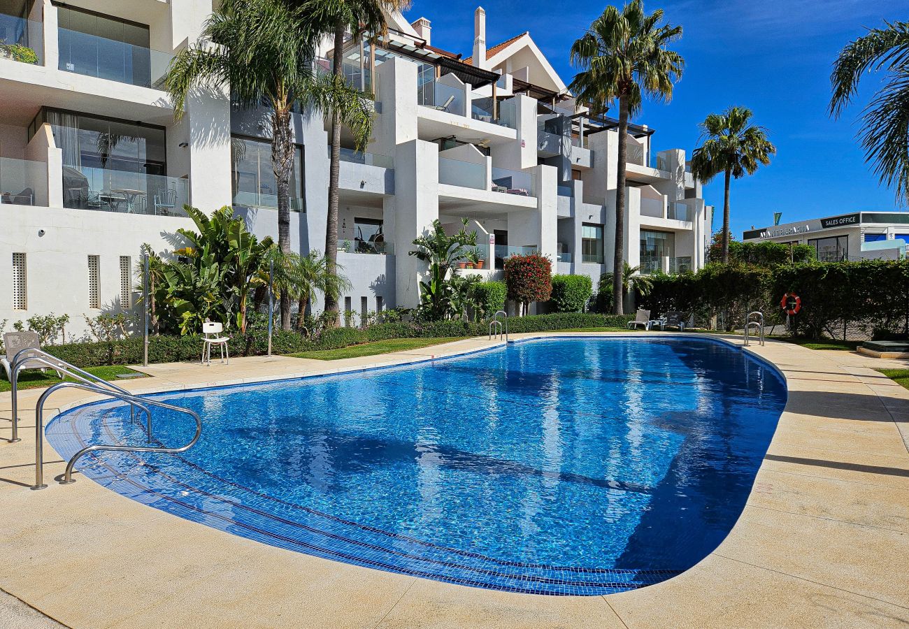 Apartamento en Mijas Costa - Apartamento La Cala, 3 piscinas, gym, sauna.