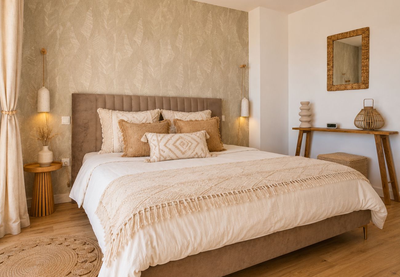 Apartamento en Mijas Costa - Apartamento La Cala, 3 piscinas, gym, sauna.