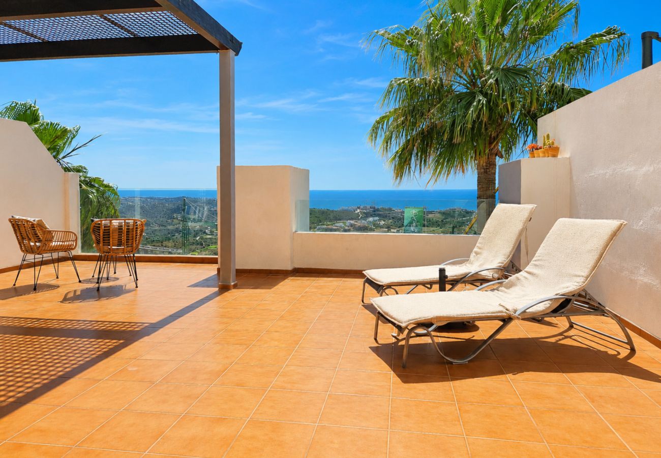 Apartamento en Mijas Costa - Apartamento La Cala, 3 piscinas, gym, sauna.