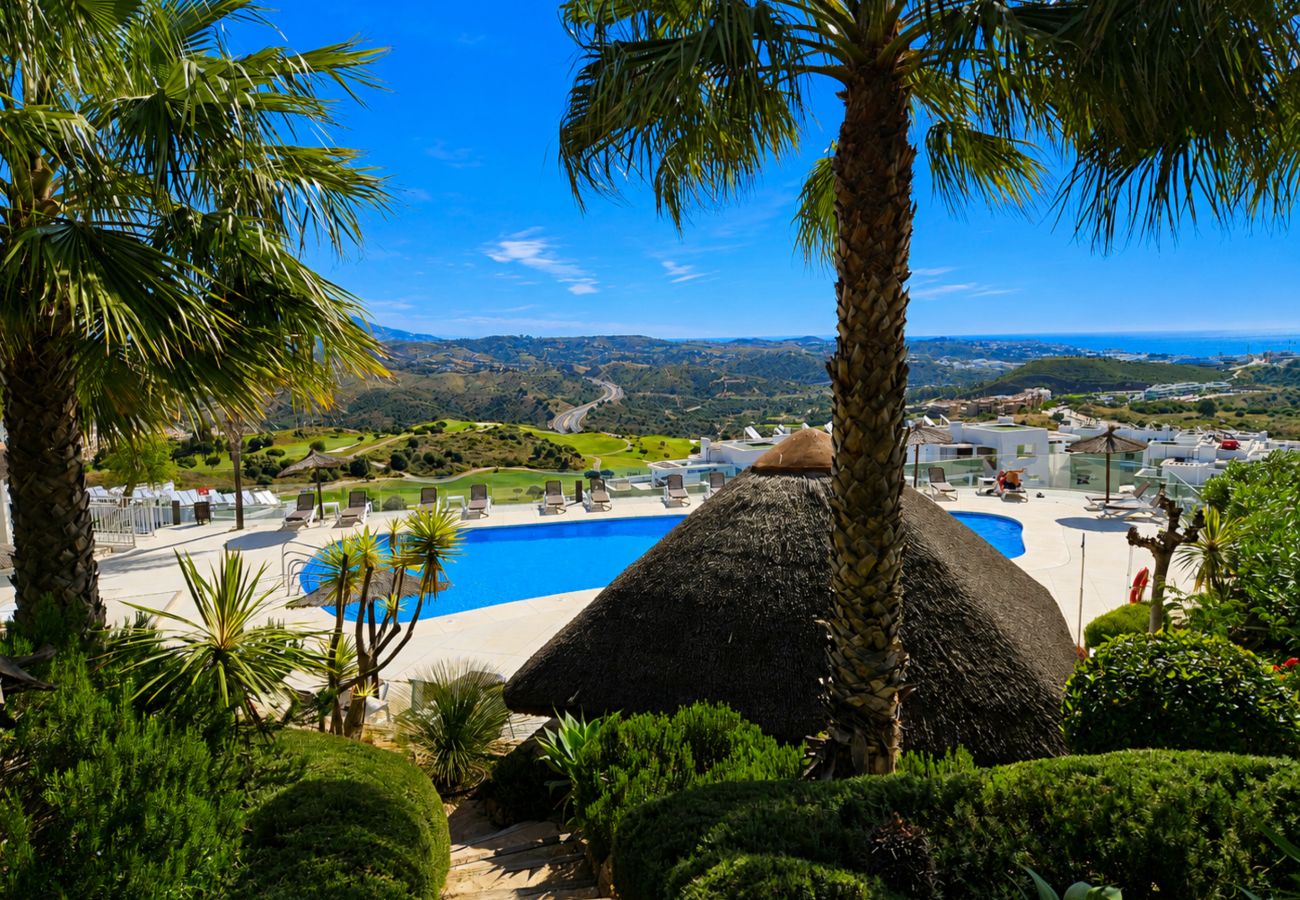 Apartamento en Mijas Costa - Apartamento La Cala, 3 piscinas, gym, sauna.