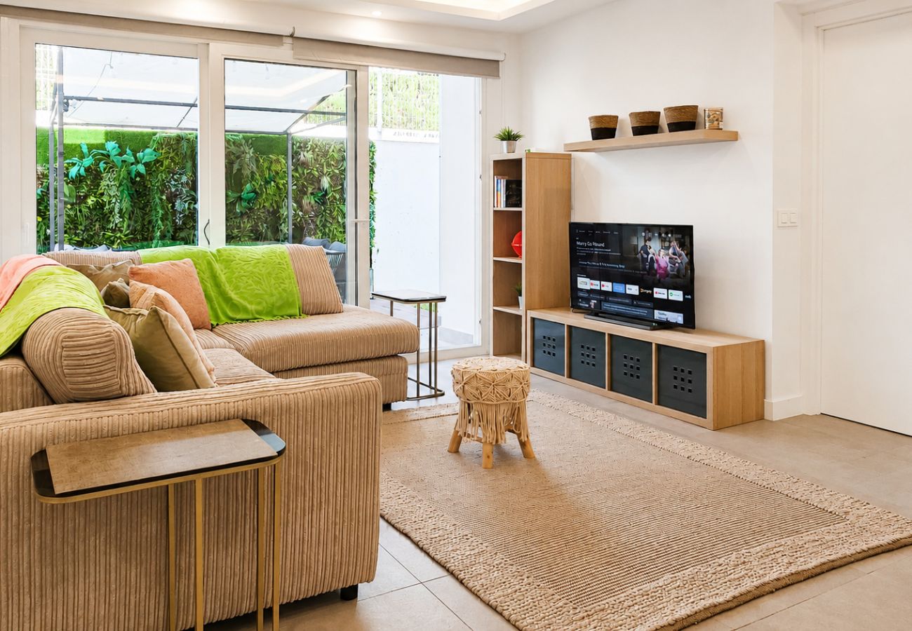 Apartamento en Mijas Costa - Apartamento con jardín de un dormitorio, Calahonda